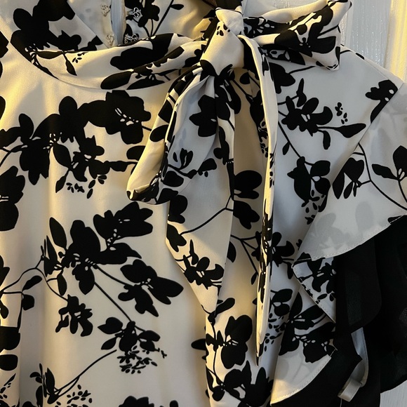 NWT Mikael Aghal asymmetrical black and white dress fully lined size 6 - Picture 2 of 6